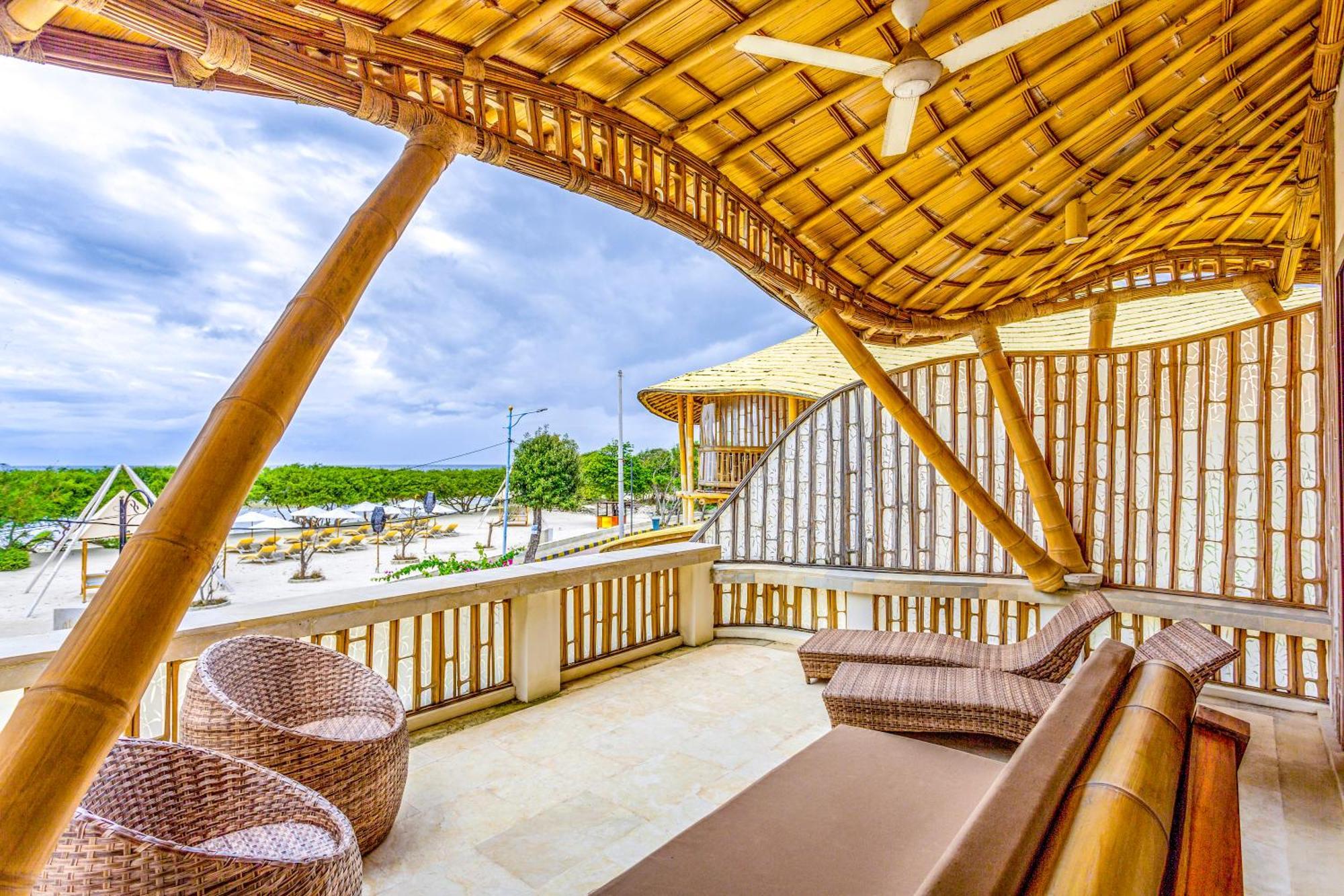 Pearl Sunset Hotel 4*